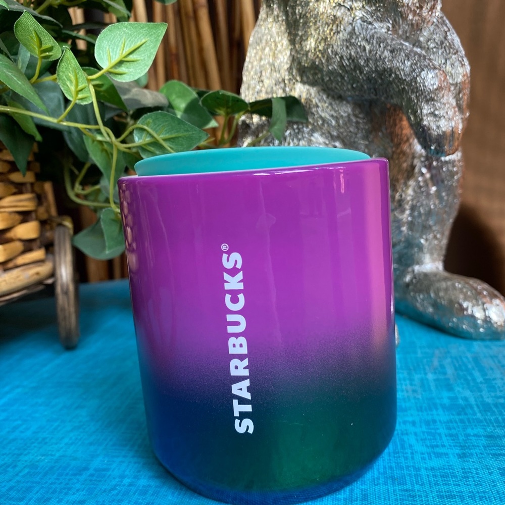 Starbucks mug